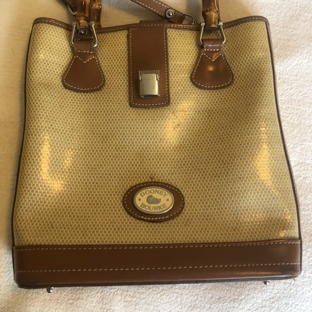 Dooney Bourke summer purse